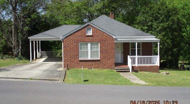 Photo of 706 College St, Blountsville, AL