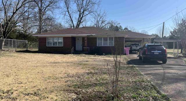Photo of 2000 Lynwood Ave, Russellville, AL