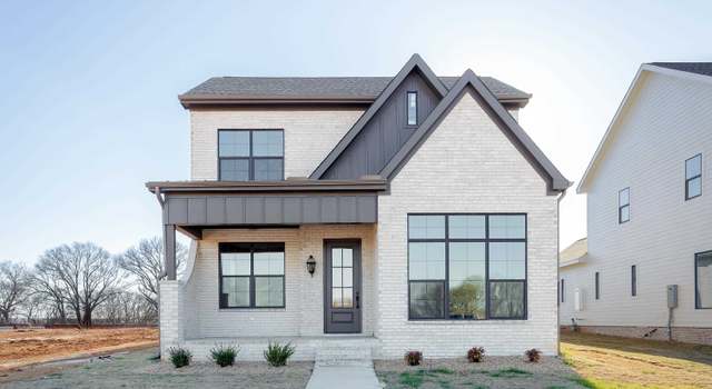 Photo of 310 Fame Ave, Tuscumbia, AL