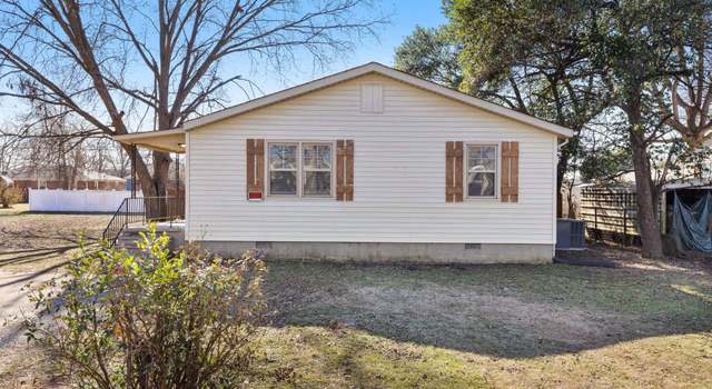 Photo of 112 W Grand Ave W, Muscle Shoals, AL