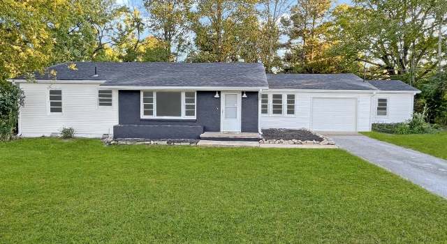 Photo of 26 Greer St, Rogersville, AL