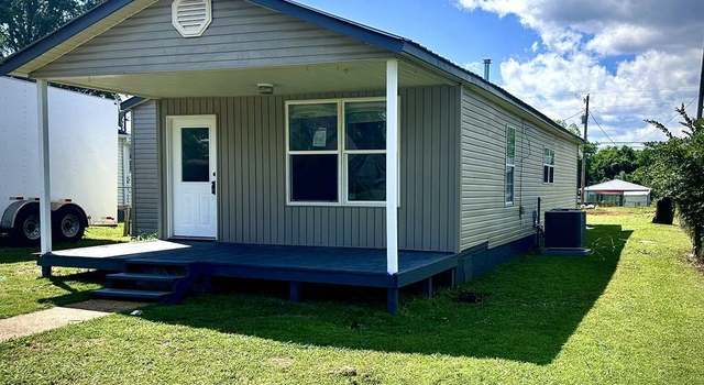 Photo of 907 14th Ave, Sheffield, AL