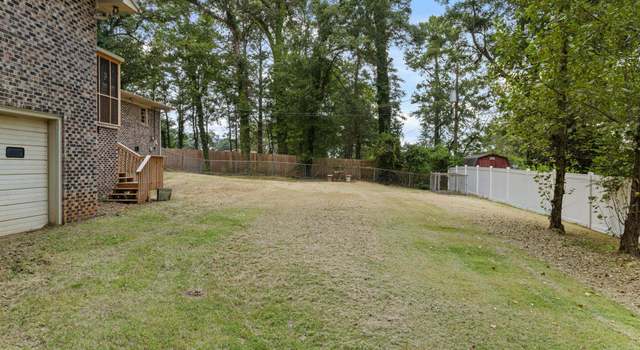 Photo of 400 Meadow Hill Rd, Sheffield, AL