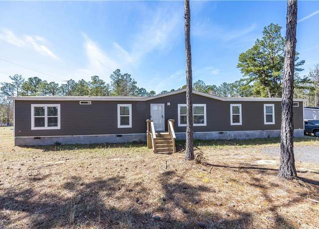Property at 87 Ridge Rd, Seale, AL 36875, 4 beds, 2 baths