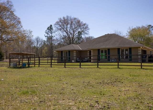 Property at 47 Whitetail Rd, Seale, AL 36875, 3 beds, 2.5 baths