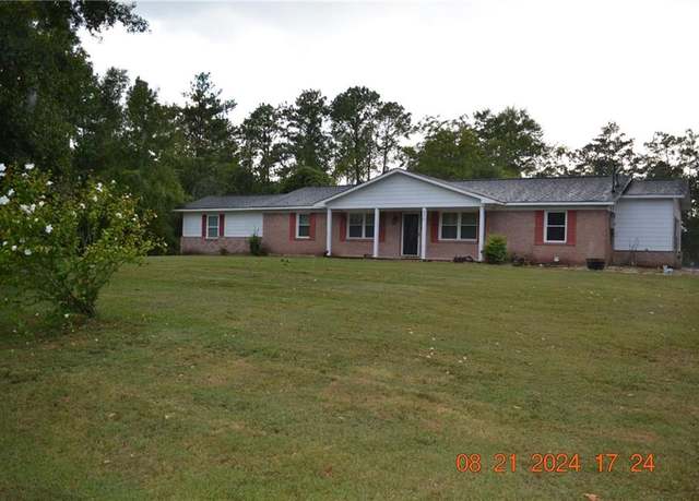 Property at 44 Wommack Rd, Phenix City, AL 36869, 3 beds, 3.5 baths