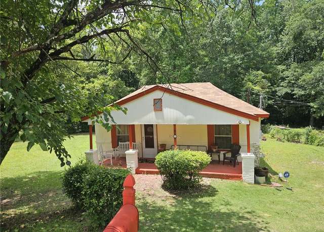 Property at 909 16th Ave Ave, Phenix City, AL 36867, 1 bed, 1 bath