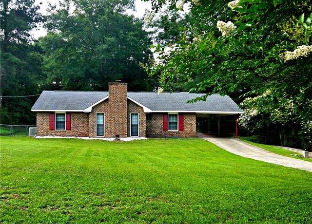 Property at 6805 Lee Road 240, Phenix City, AL 36870, 3 beds, 2 baths