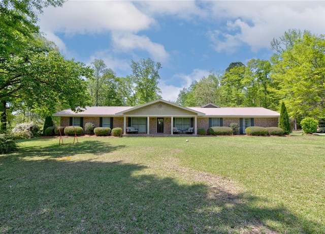 Property at 1694 Talhiem St, Auburn, AL 36832, 5 beds, 3.5 baths