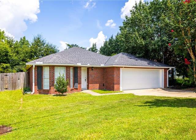 Property at 232 Mill Pond Dr, Phenix City, AL 36870, 3 beds, 2 baths
