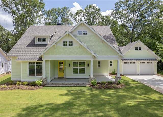 Property at 1605 43rd St, Phenix City, AL 36867, 3 beds, 2.5 baths