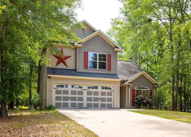 Property at 682 Lee Road 601, Phenix City, AL 36870, 4 beds, 2.5 baths