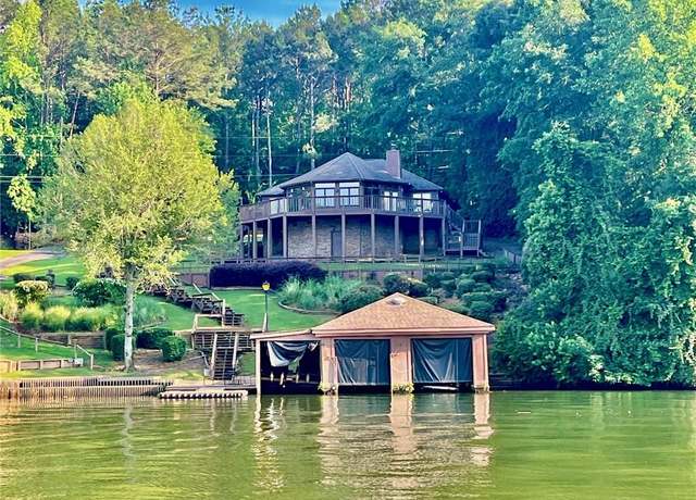 Property at 262 Lee Road 790, Valley, AL 36854, 5 beds, 4 baths