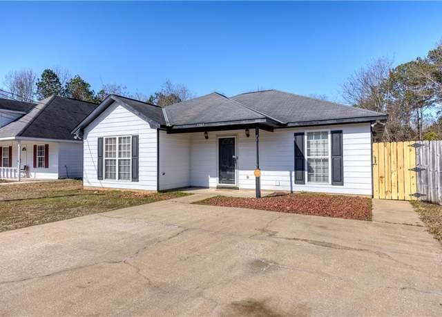 Property at 1307 Ingersoll Dr, Phenix City, AL 36867, 3 beds, 2 baths