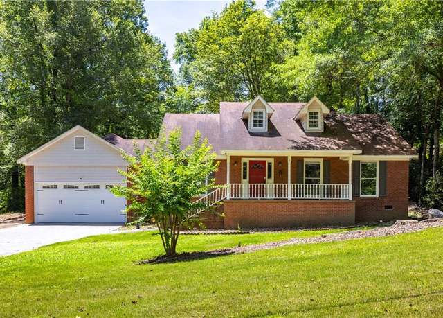 Property at 4203 Bridgewater Dr, Phenix City, AL 36867, 3 beds, 2.5 baths