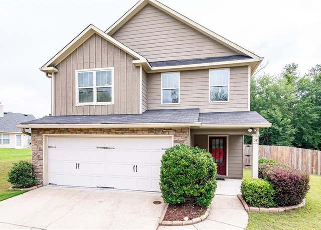 Property at 37 Oakwood Dr, Phenix City, AL 36870, 4 beds, 2.5 baths