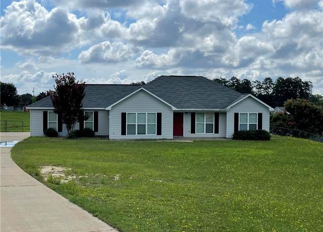 Property at 240 Lee Road 2111, Phenix City, AL 36870, 3 beds, 2 baths