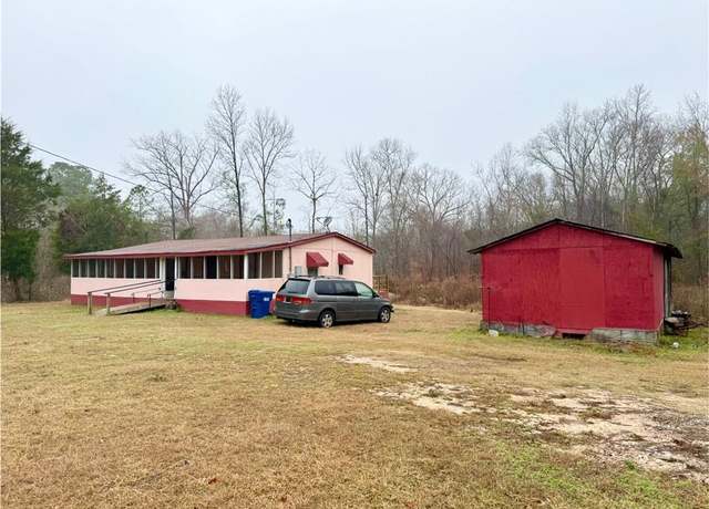 Property at 356 Lee Road 831, Salem, AL 36874, 3 beds, 2 baths