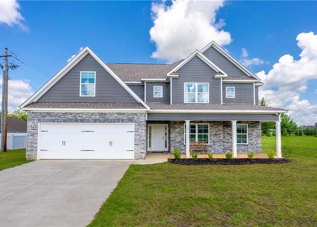 Property at 56 Utah St, Fort Mitchell, AL 36856, 4 beds, 3.5 baths