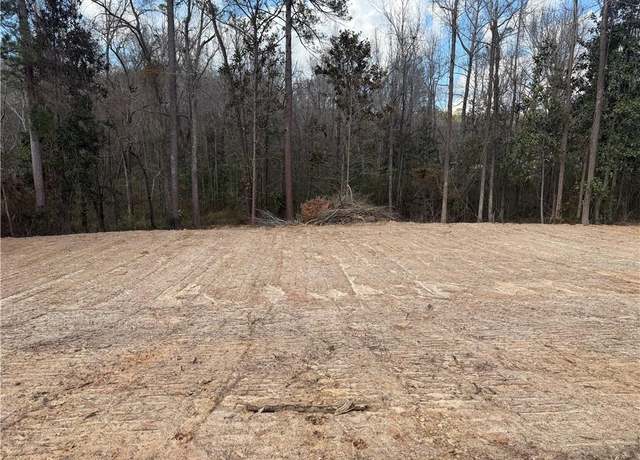 Property at 22 Grace Rd, Phenix City, AL 36870