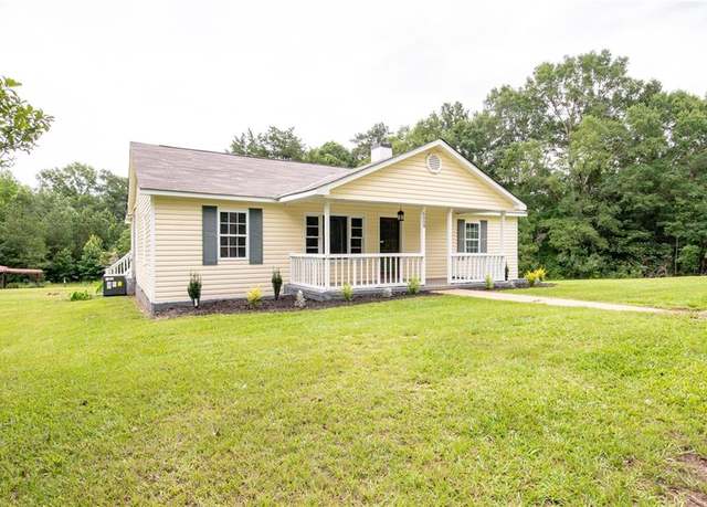 Property at 6009 Highway 431, Pittsview, AL 36871, 3 beds, 2 baths