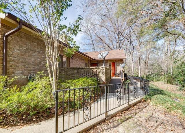 Property at 4200 Bridgecrest Dr Unit H 1, Phenix City, AL 36867, 2 beds, 2 baths