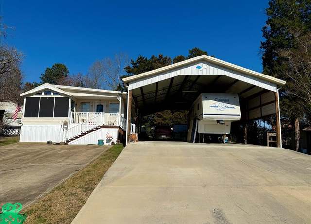 Property at 10 Whispering Pines Blvd, Georgetown, GA 39854, 2 beds, 2 baths