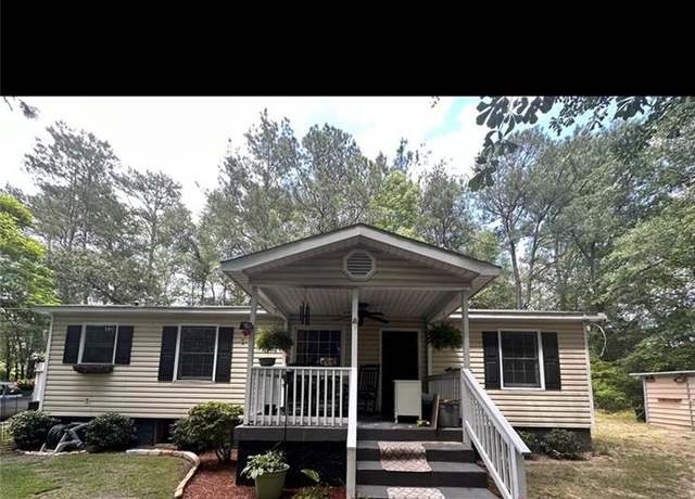 Property at 2900 25th Ave, Phenix City, AL 36867, 3 beds, 1 bath