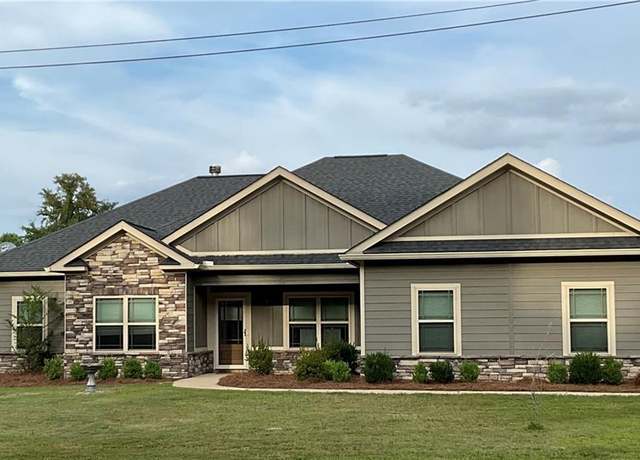 Property at 147 Lee Road 466, Phenix City, AL 36870, 4 beds, 2.5 baths