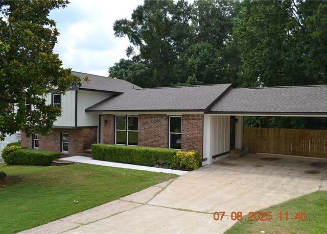 Property at 3403 Bridgewater Ct, Phenix City, AL 36867, 3 beds, 2 baths