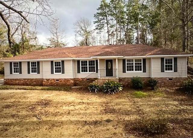 Property at 2401 Brookwood Cir, Phenix City, AL 36867, 3 beds, 2 baths