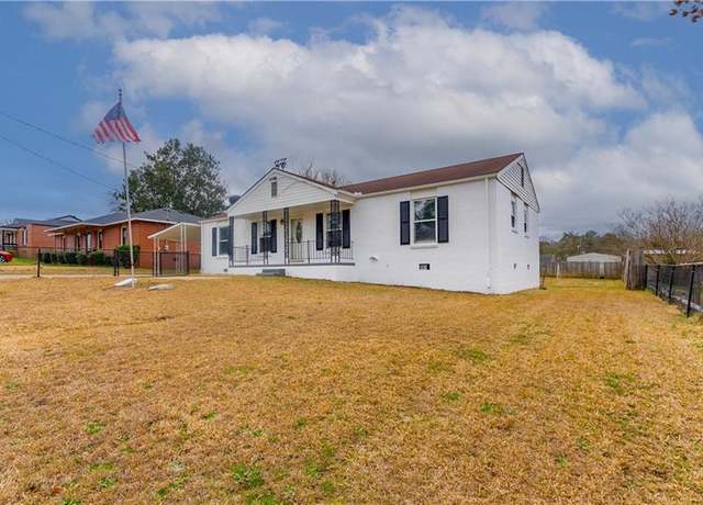 Property at 1609 7th St S, Phenix City, AL 36869, 4 beds, 2 baths