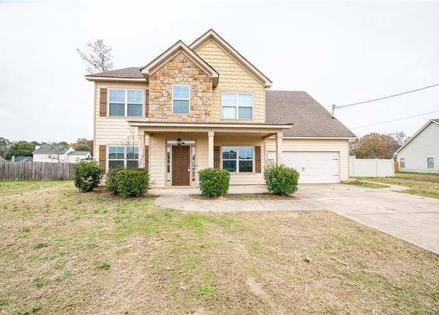 Property at 33 Churchhill Dr, Fort Mitchell, AL 36856, 5 beds, 3.5 baths
