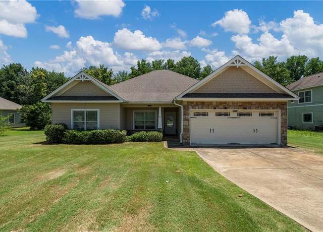 Property at 48 Winter Hawk Dr, Fort Mitchell, AL 36856, 4 beds, 2 baths