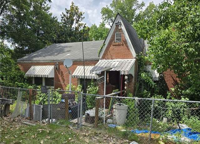 Property at 2106 16th st St, Phenix City, AL 36867, 2 beds, 1 bath