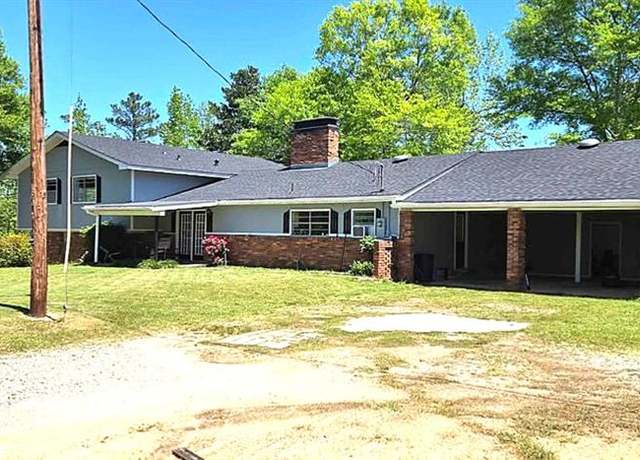 Property at 5364 Lee Road 240, Phenix City, AL 36870, 5 beds, 2 baths