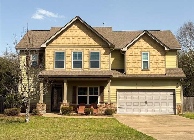 Property at 25 Churchhill Dr, Fort Mitchell, AL 36856, 4 beds, 2.5 baths