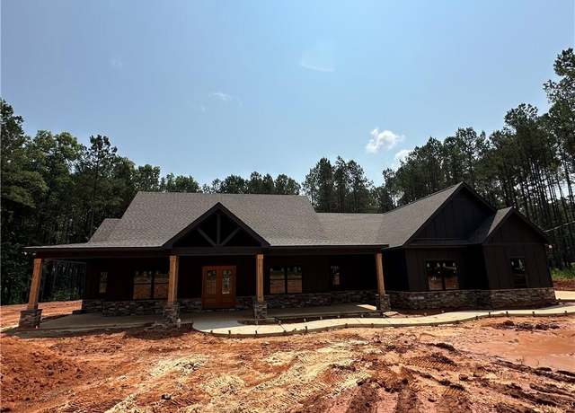Property at 3474 Lee Road 279, Salem, AL 36874, 3 beds, 2.5 baths