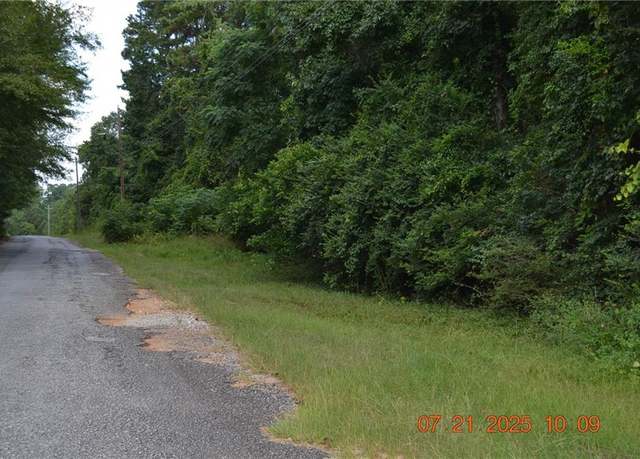 Property at 310 Wright Rd, Phenix City, AL 36869