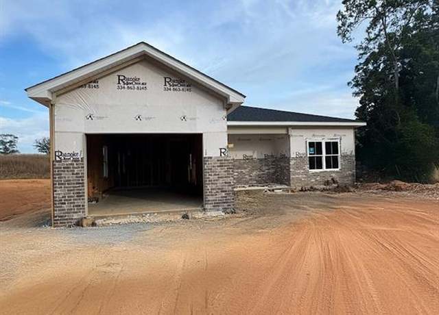 Property at 7217 King Rd, Valley, AL 36854, 3 beds, 2 baths