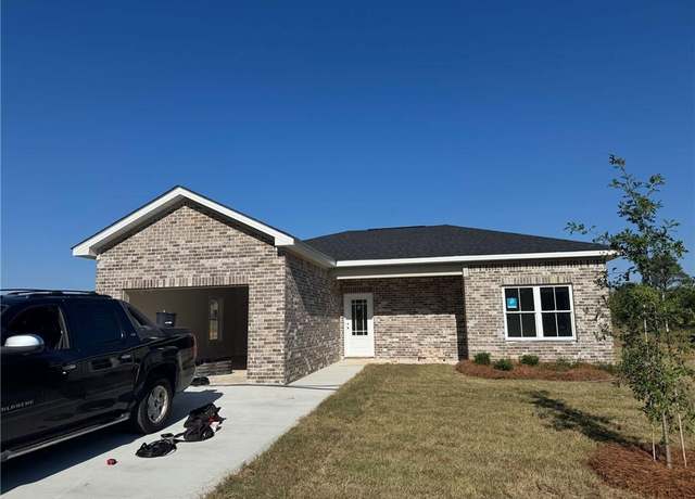 Property at 7217 King Rd, Valley, AL 36854, 3 beds, 2 baths