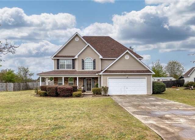Property at 43 Seminole Trl, Fort Mitchell, AL 36856, 4 beds, 2.5 baths