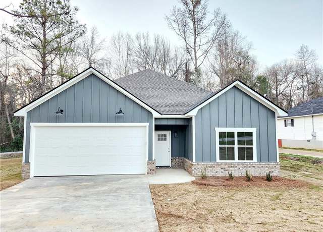 Property at 114 Mill Creek Dr, Smiths Station, AL 36877, 3 beds, 2 baths
