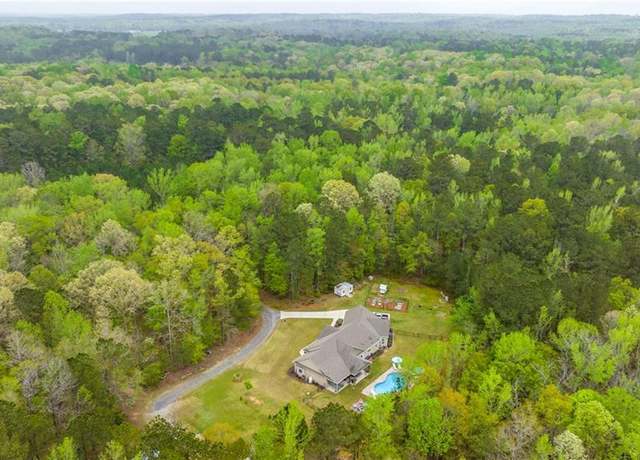 Property at 202 Preston Ct, Cataula, GA 31804, 4 beds, 3.5 baths