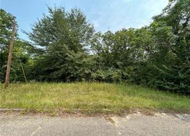 Property at 1110 6th St S, Phenix City, AL 36869