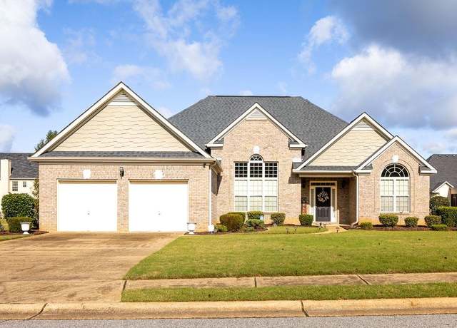 Property at 40 Old Glory Way, Fort Mitchell, AL 36856, 4 beds, 3 baths