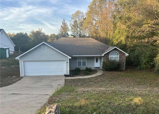 Property at 98 Lee Road 2107, Phenix City, AL 36870, 3 beds, 2 baths