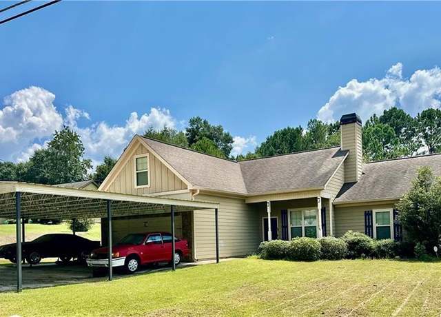 Property at 121 Lee Road 934, Phenix City, AL 36870, 3 beds