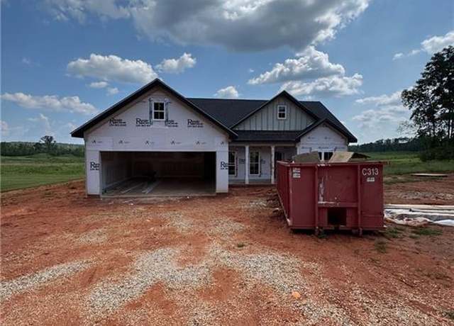 Property at 1244 30th St, Valley, AL 36854, 3 beds, 2 baths