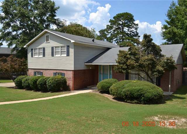 Property at 2406 Greenbrier Dr, Phenix City, AL 36867, 5 beds, 3 baths
